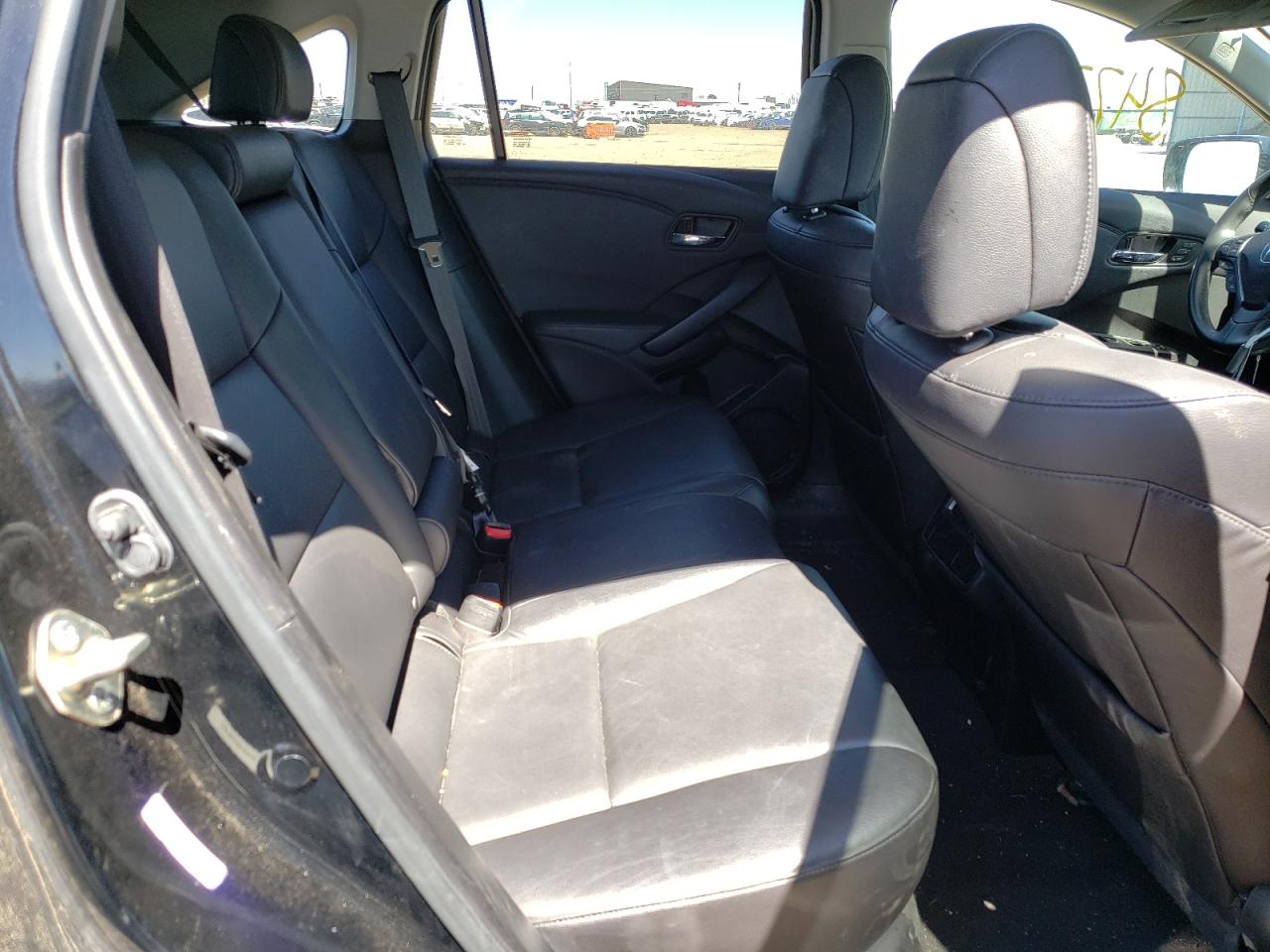 Photo 6 from auction – 2016 ACURA RDX with VIN 5J8TB4H39GL019931