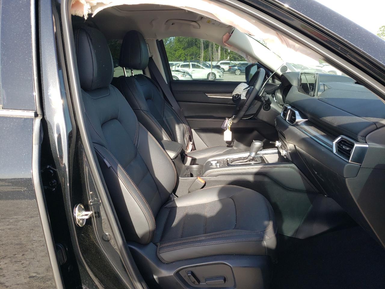 Photo 5 from auction – 2022 MAZDA CX-5 with VIN JM3KFBEM8N0537681