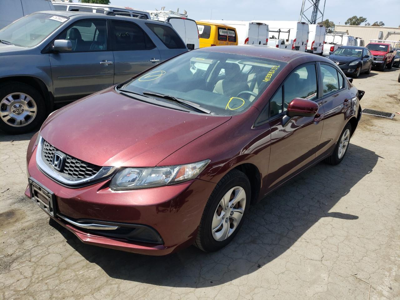 Photo 2 from auction – 2015 HONDA CIVIC LX with VIN 19XFB2F57FE205950