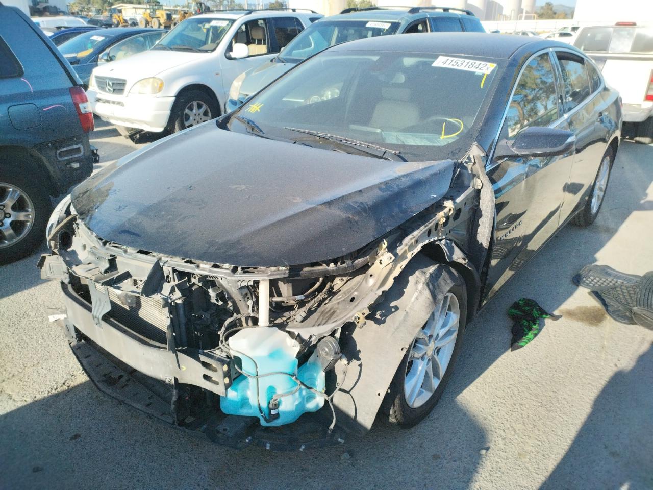 Photo 2 from auction – 2016 CHEVROLET MALIBU LT with VIN 1G1ZE5ST6GF303927