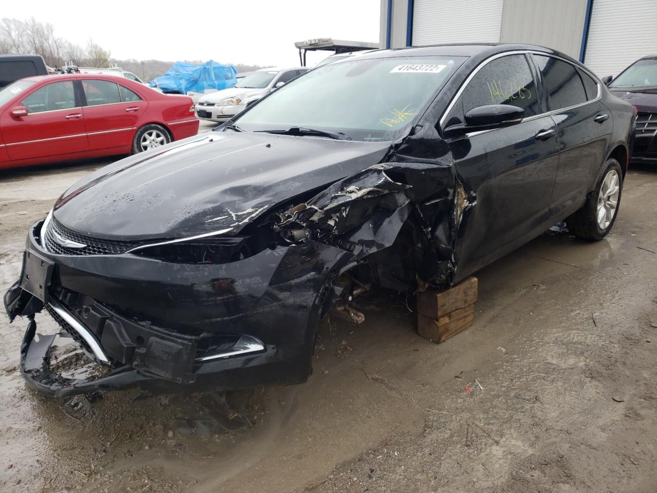 Photo 2 from auction – 2015 CHRYSLER 200 C with VIN 1C3CCCCB4FN559893