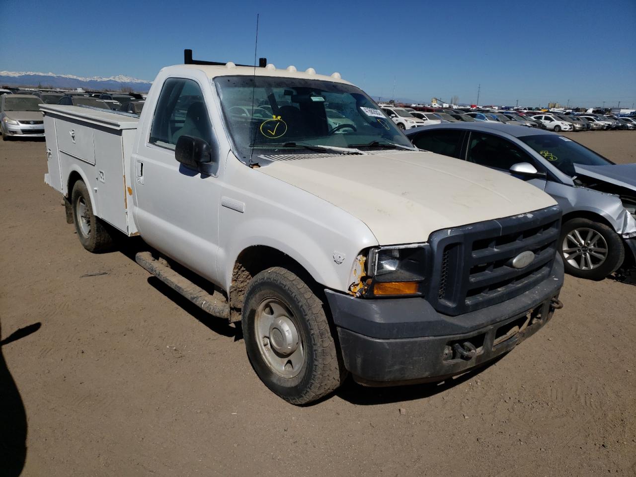 FORD F350 SRW S 2007 with VIN 1FTWF30Y47EA77905 - Photo from auction
