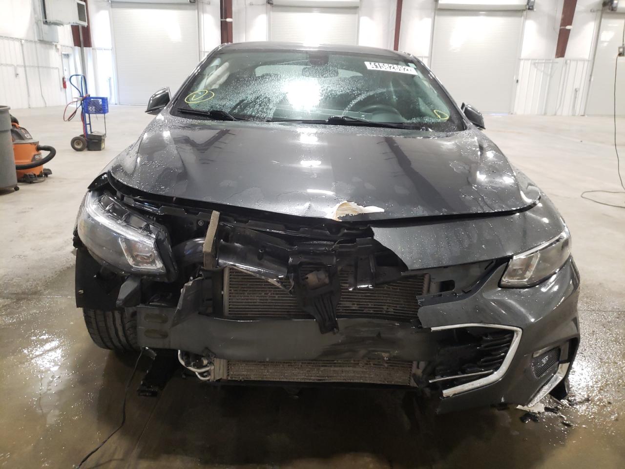 Photo 9 from auction – 2017 CHEVROLET MALIBU LT with VIN 1G1ZE5ST5HF101162