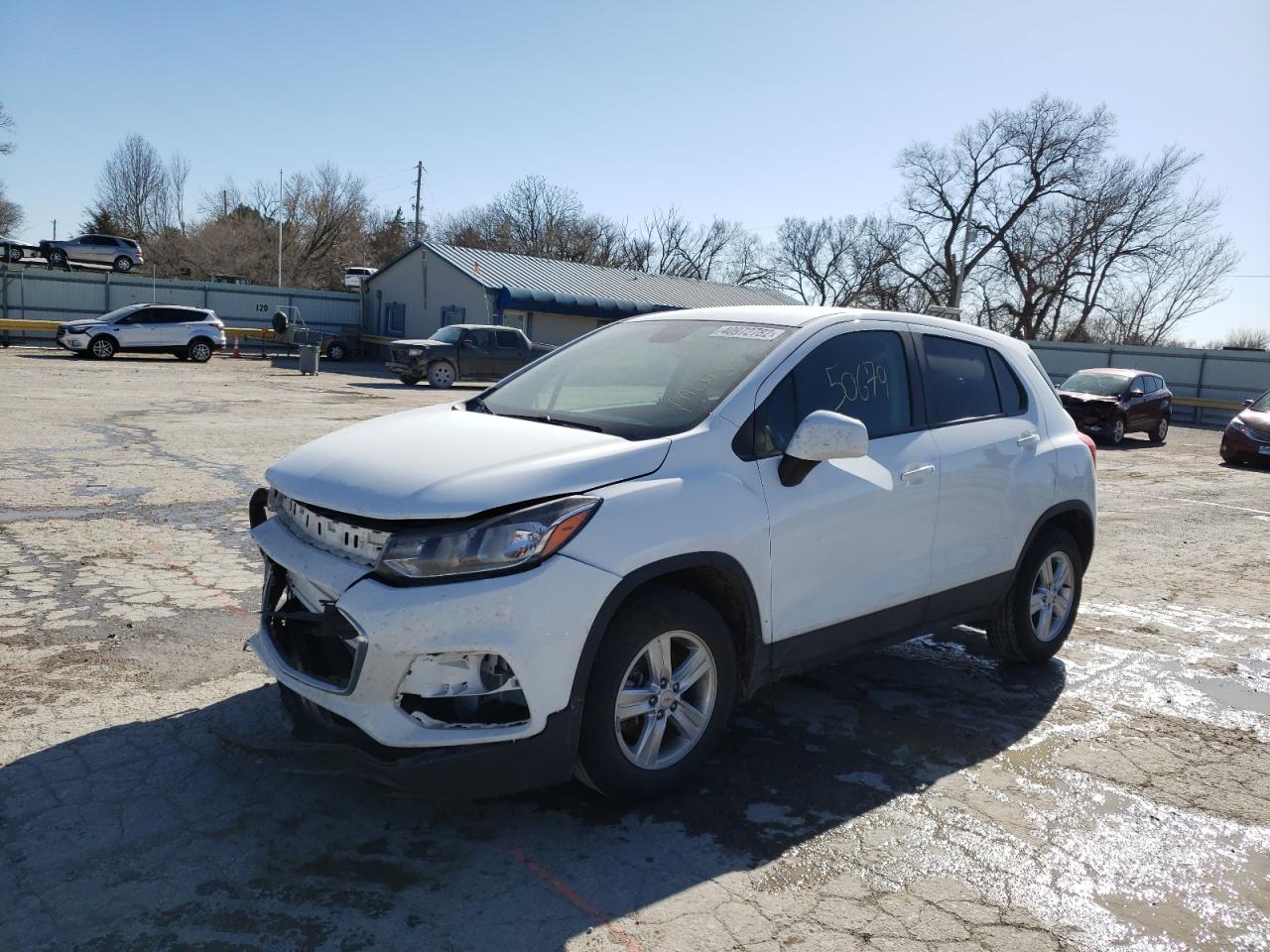 Photo 2 from auction – 2021 CHEVROLET TRAX LS with VIN KL7CJKSB4MB334950