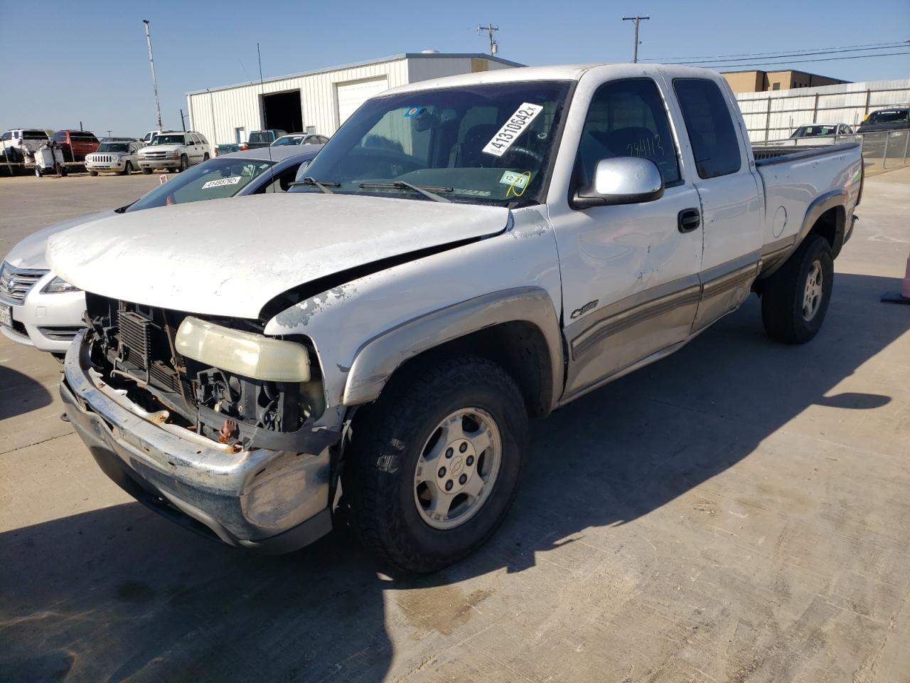 Photo 2 from auction – 2002 CHEVROLET SILVERADO with VIN 2GCEK19T021381536