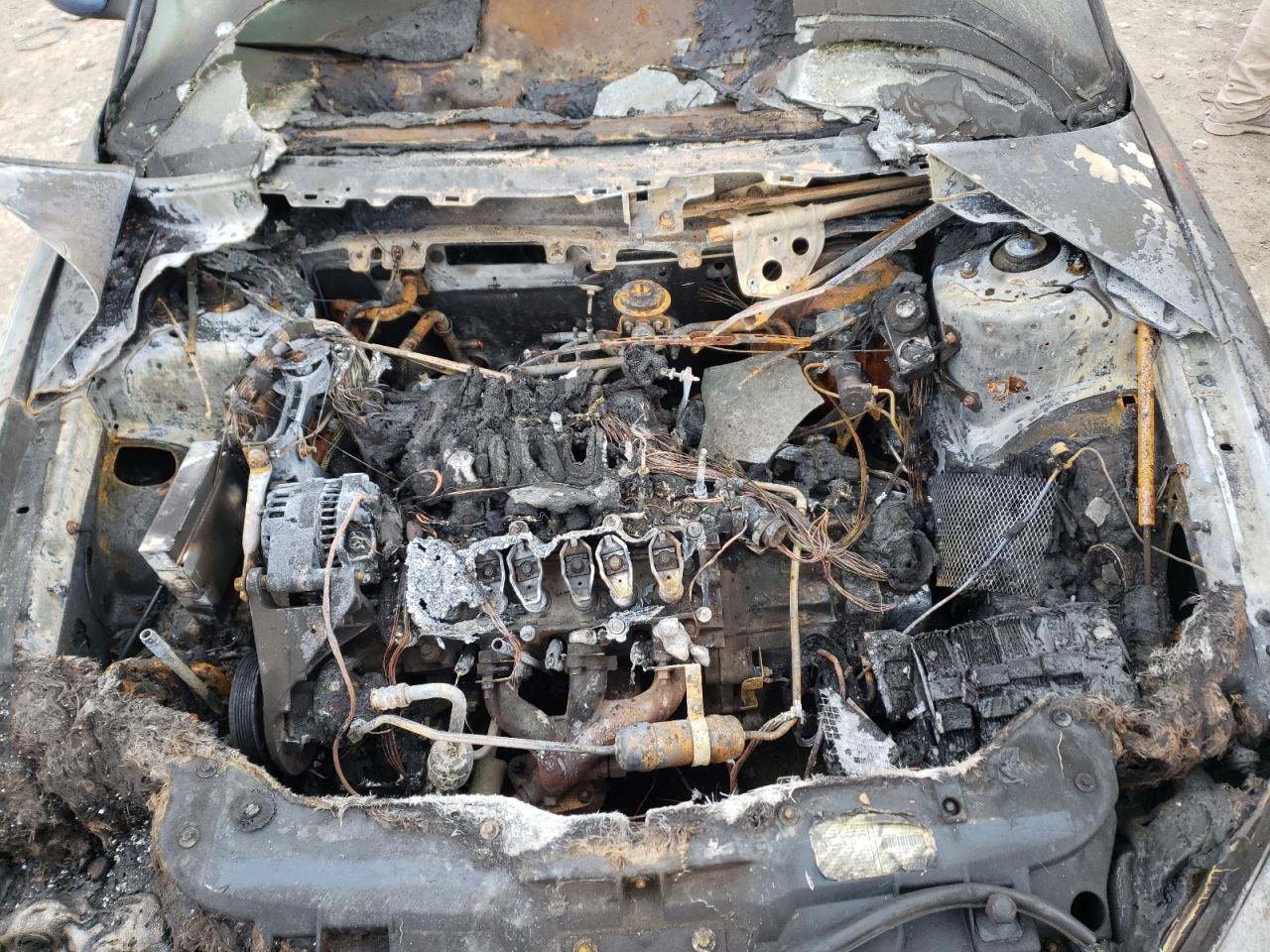 Photo 7 from auction – 2001 FORD TAURUS SES with VIN 1FAFP55U91A108665