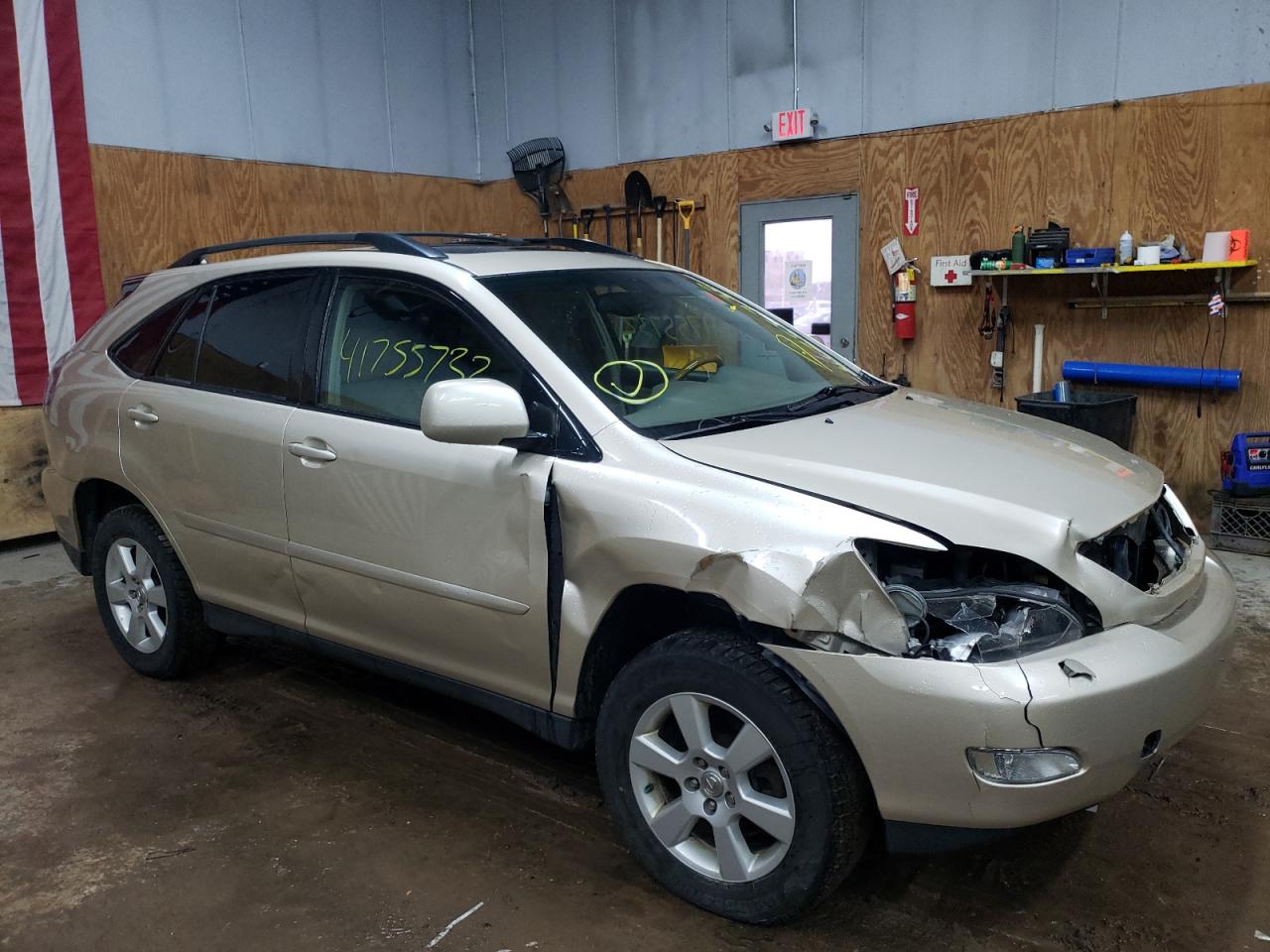 LEXUS RX 330 2004 with VIN 2T2HA31U84C038201 - Photo from auction
