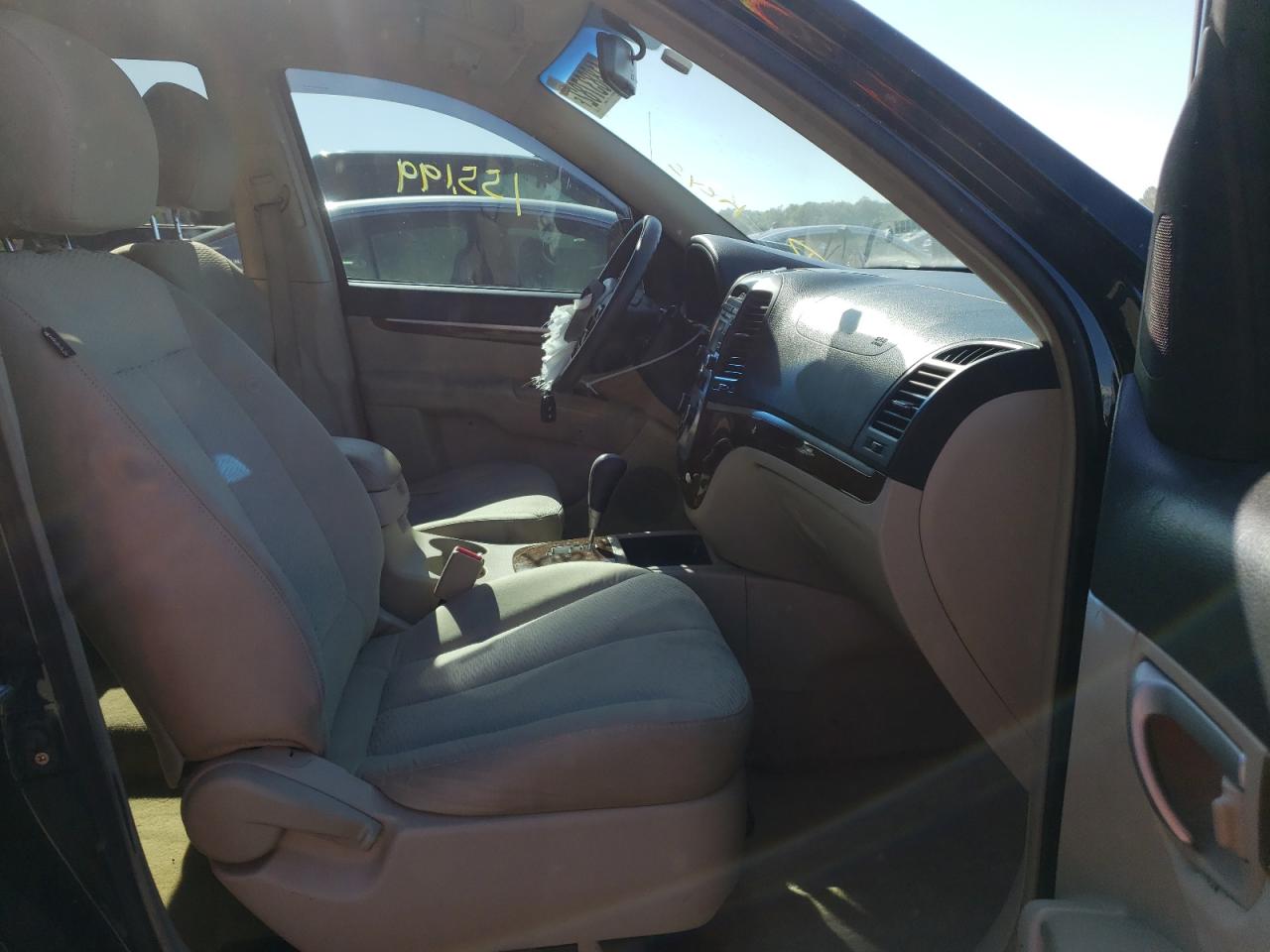 Photo 5 from auction – 2009 HYUNDAI SANTA FE G with VIN 5NMSG13DX9H316575