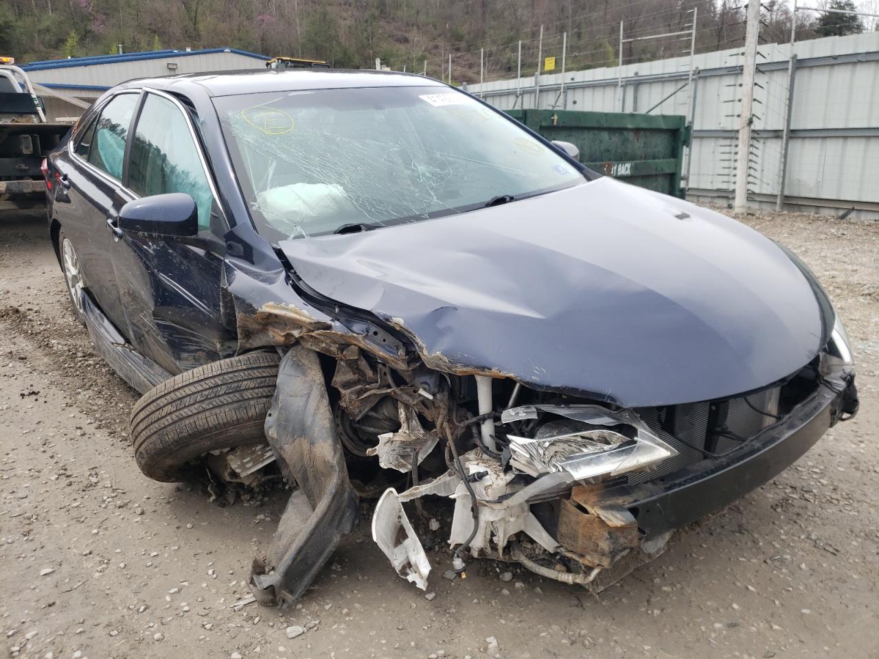 Photo 1 from auction – 2017 TOYOTA CAMRY LE with VIN 4T1BF1FK2HU689559
