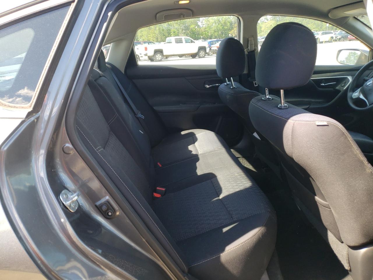 Photo 6 from auction – 2016 NISSAN ALTIMA 2.5 with VIN 1N4AL3AP0GN333648