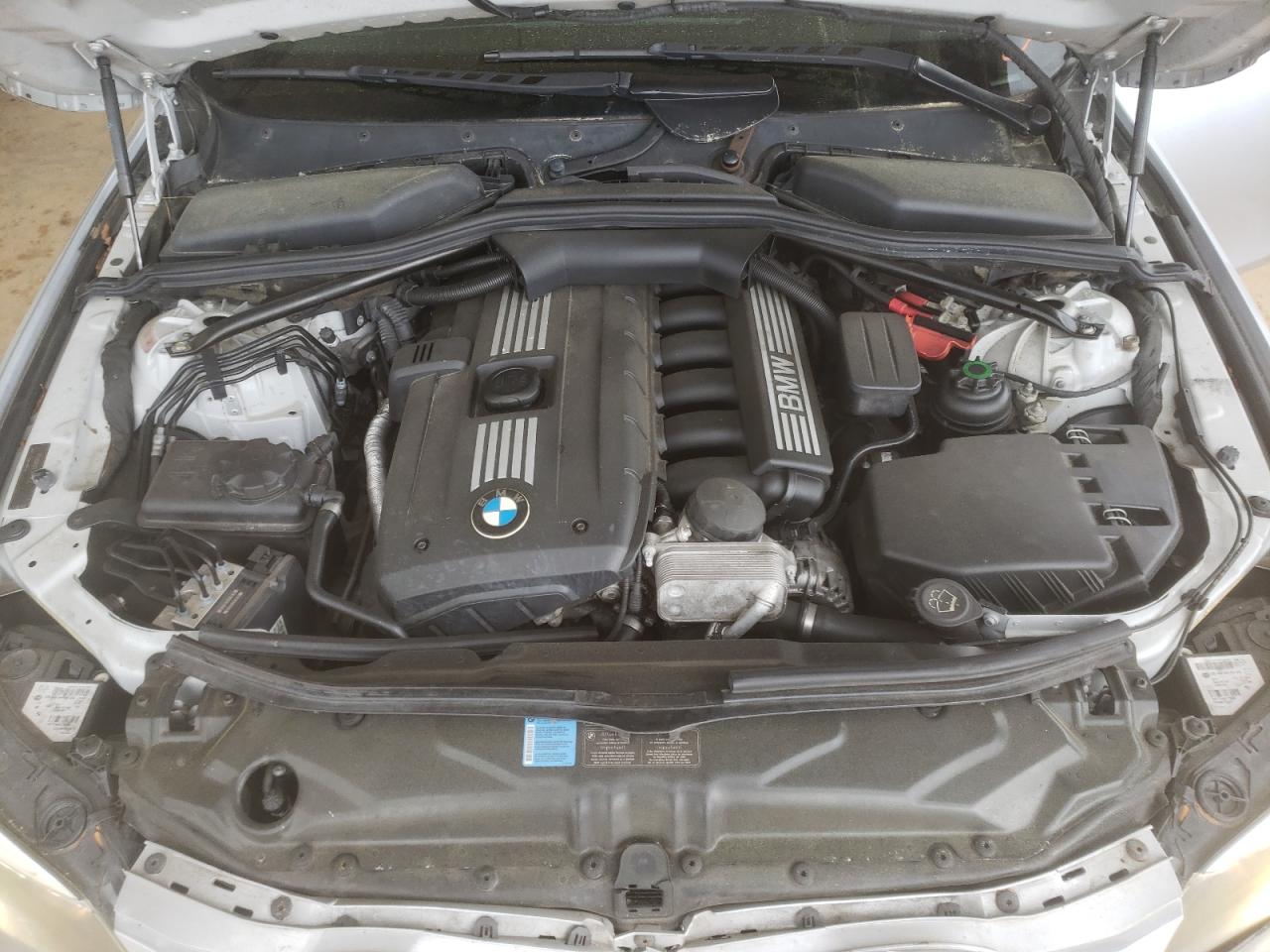 Photo 7 from auction – 2009 BMW 528 XI with VIN WBANV135X9C155507