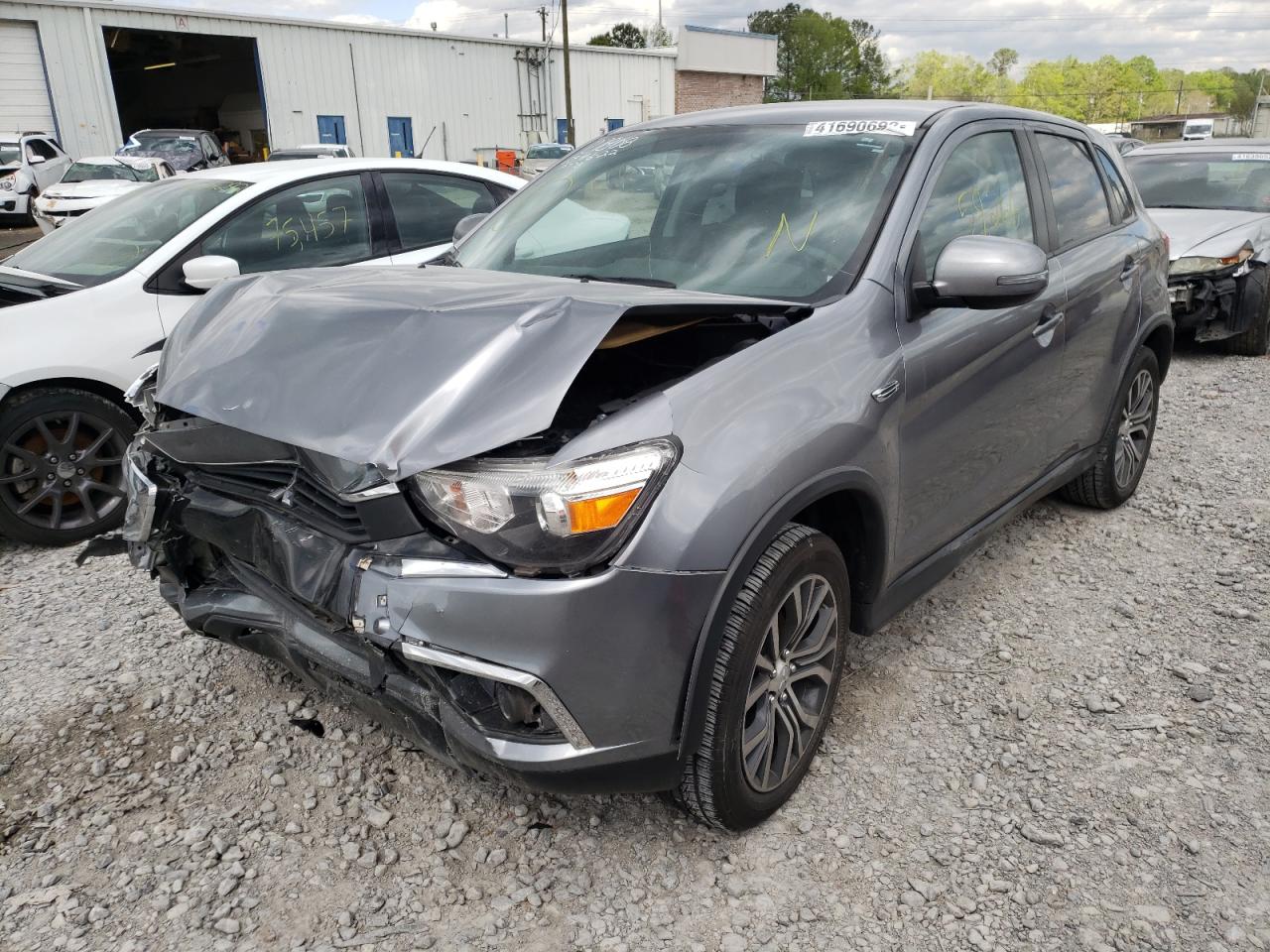 Photo 2 from auction – 2017 MITSUBISHI OUTLANDER with VIN JA4AP3AU0HZ070179
