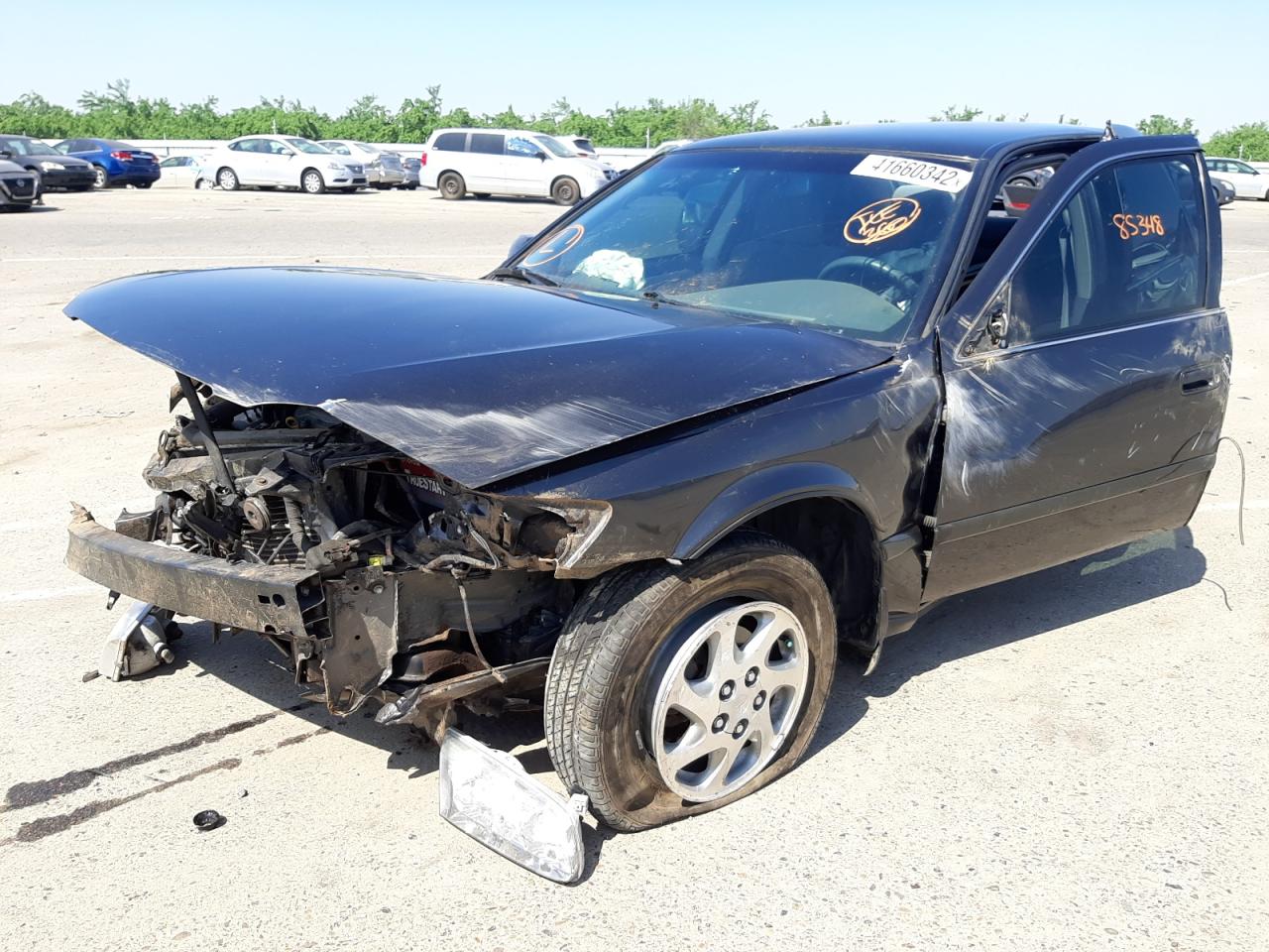 Photo 2 from auction – 2001 TOYOTA CAMRY CE with VIN JT2BF22K810302244