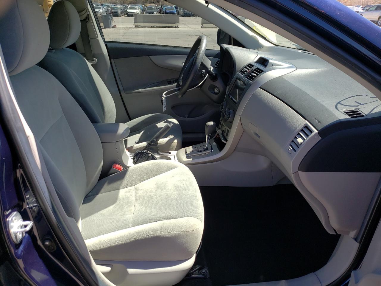 Photo 5 from auction – 2012 TOYOTA COROLLA BA with VIN 2T1BU4EE3CC777176