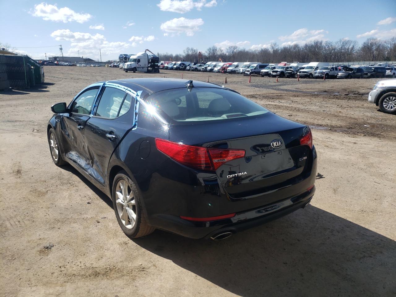 صورة رقم 3 من المزاد - 2013 KIA OPTIMA EX مع VIN 5XXGN4A76DG217950