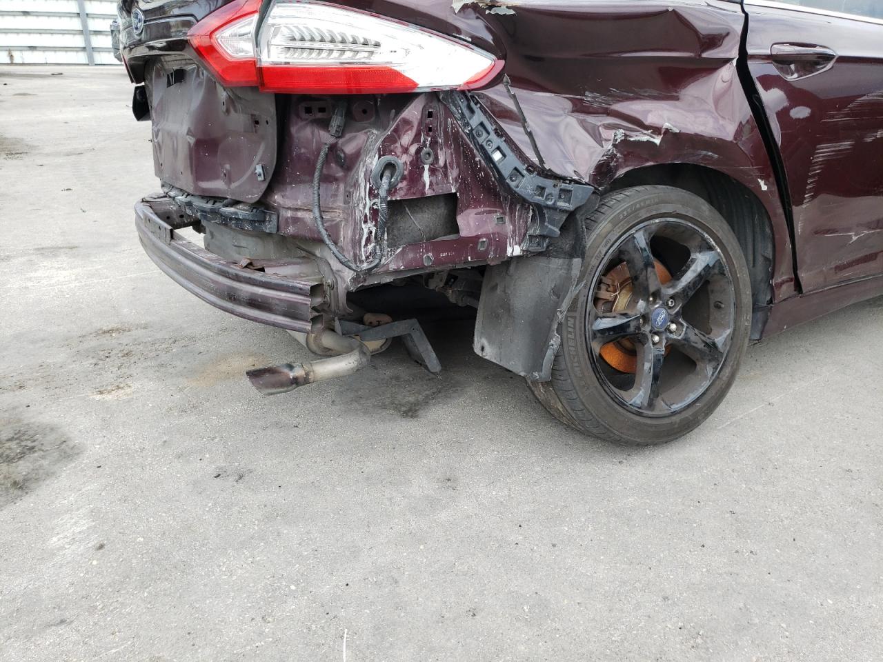 Photo 9 from auction – 2013 FORD FUSION SE with VIN 3FA6P0H71DR228155