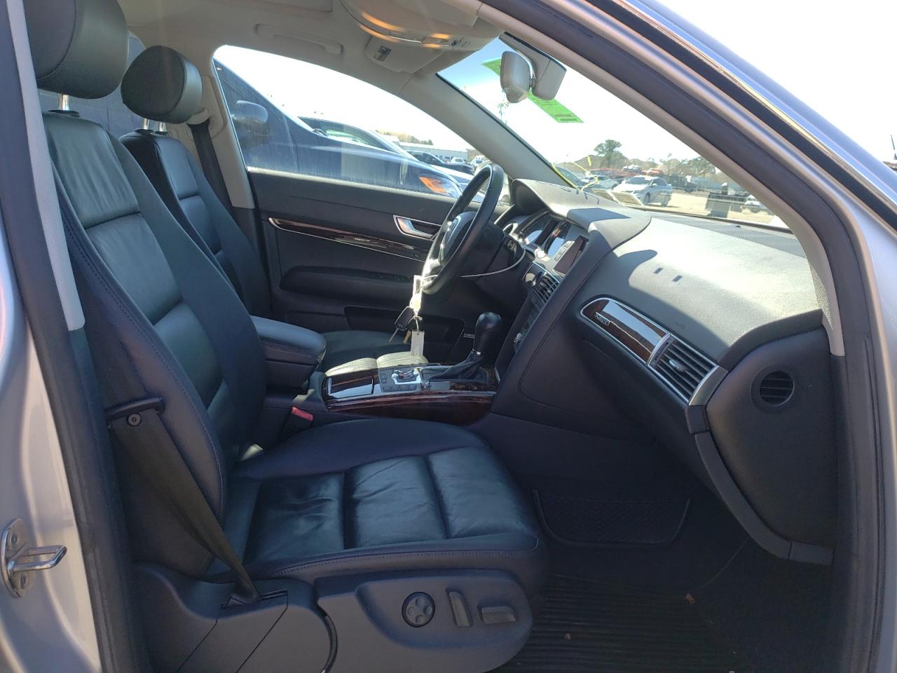 Photo 5 from auction – 2006 AUDI A6 3.2 QUA with VIN WAUDH74F86N193038