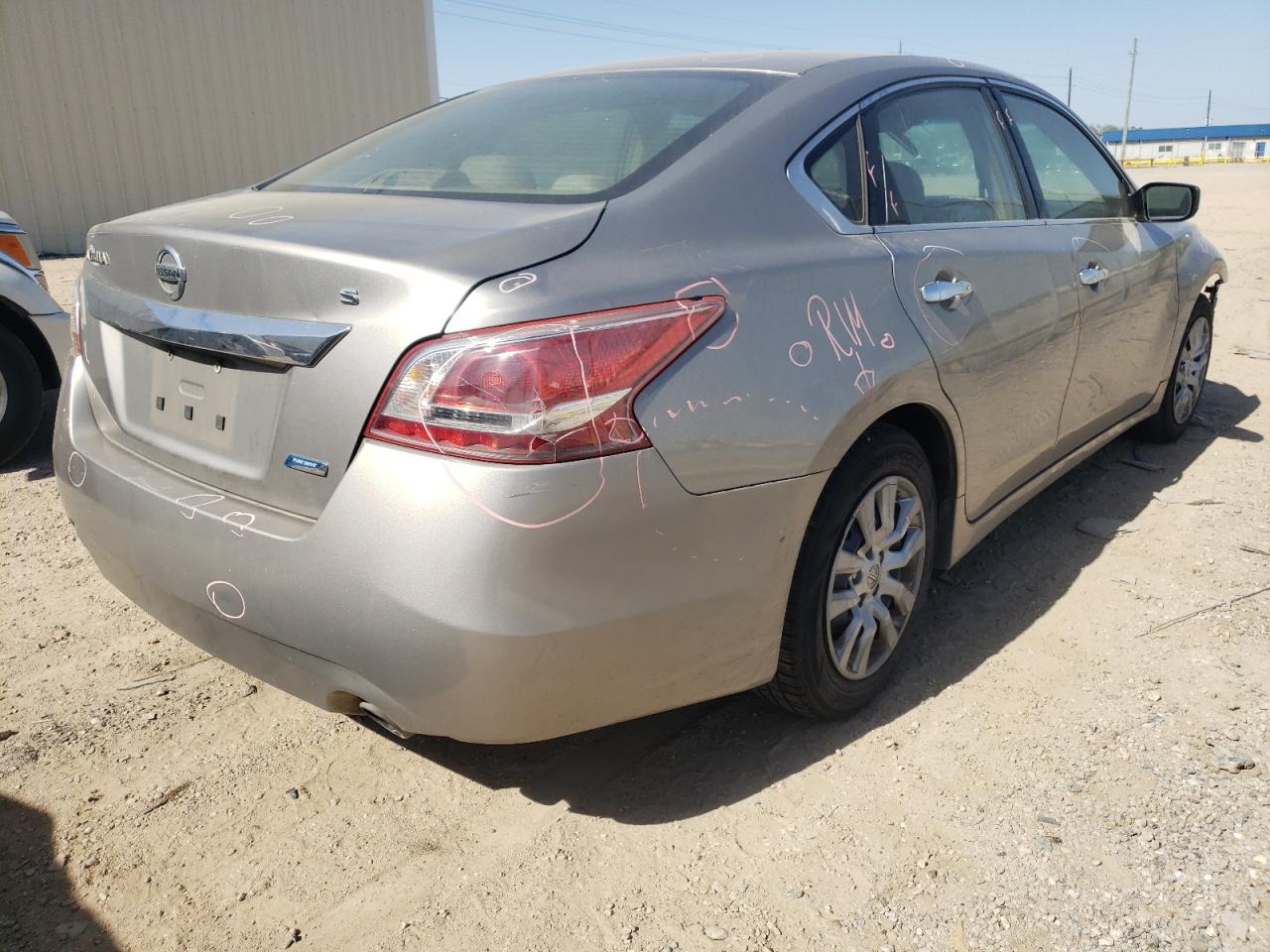 Photo 4 from auction – 2013 NISSAN ALTIMA 2.5 with VIN 1N4AL3AP0DC900738
