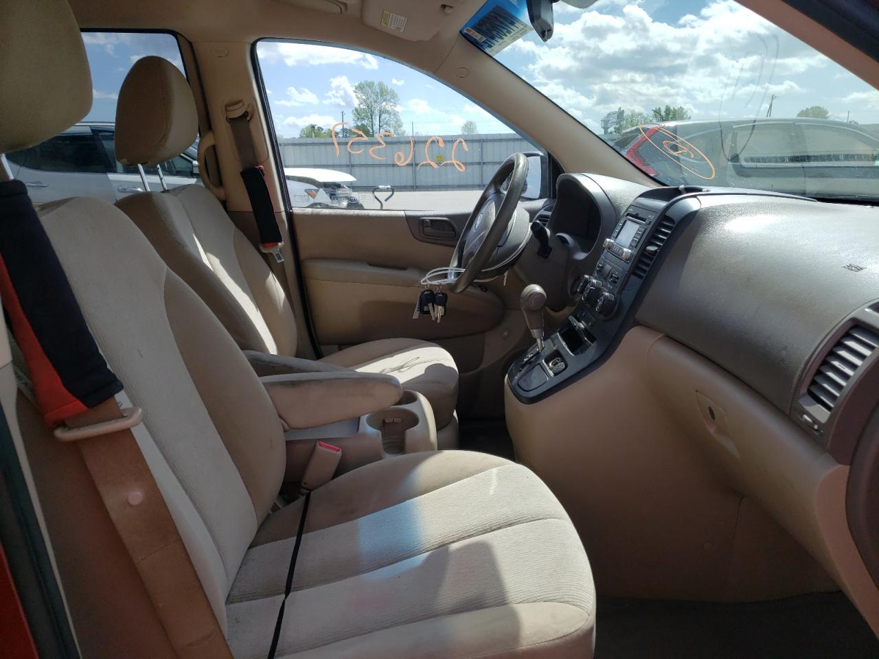 Photo 5 from auction – 2012 KIA SEDONA LX with VIN KNDMG4C72C6430353