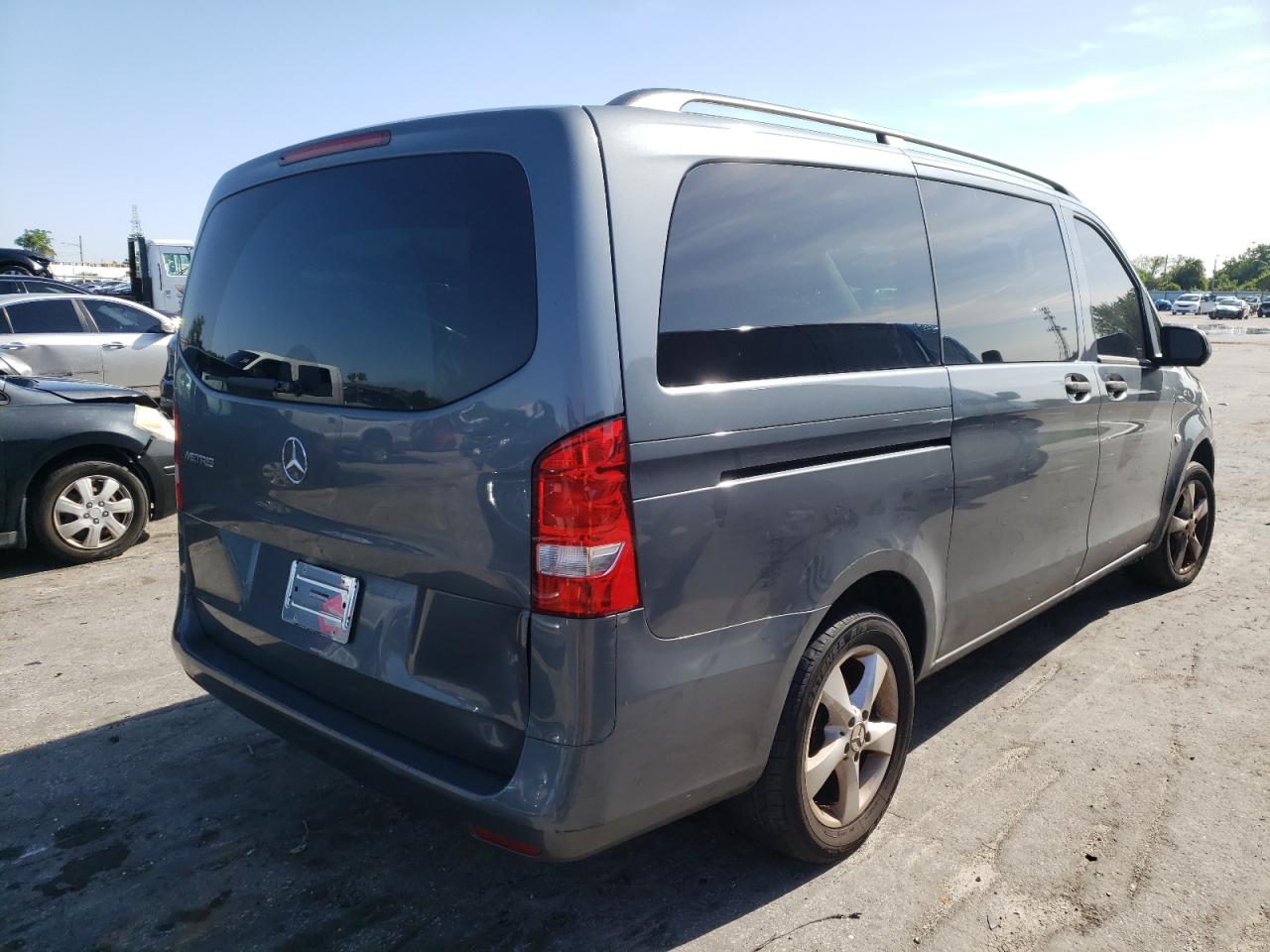 Photo 4 from auction – 2016 MERCEDES-BENZ METRIS with VIN WD4PG2EE2G3115594