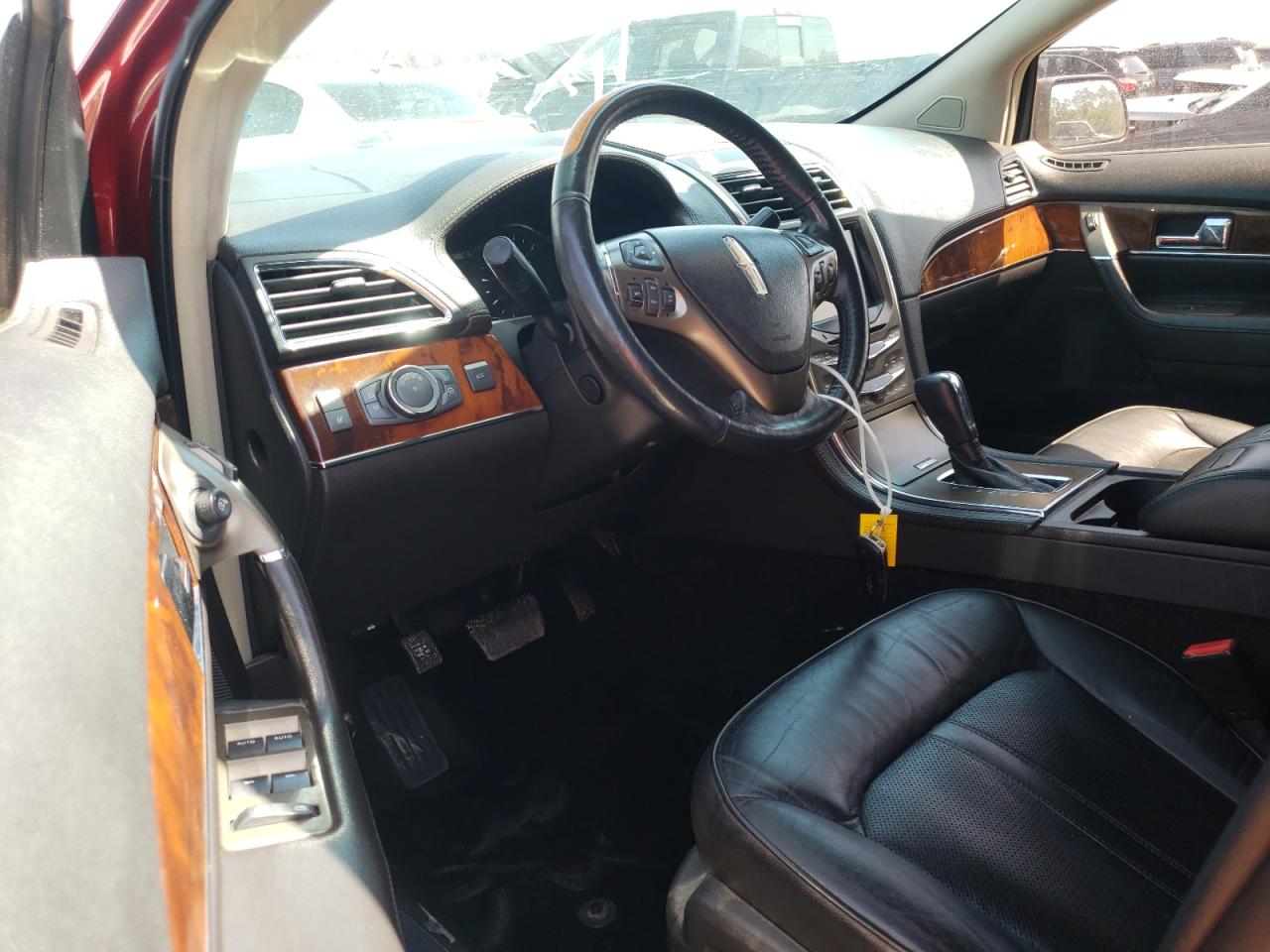 Photo 9 from auction – 2013 LINCOLN MKX with VIN 2LMDJ6JK0DBL14561