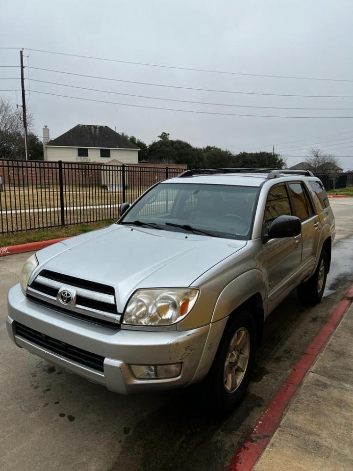 Photo 2 from auction – 2005 TOYOTA 4RUNNER SR with VIN JTEZU14R350052767