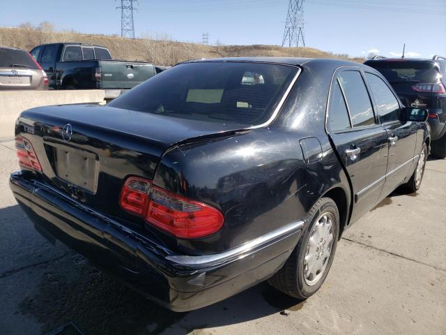 Photo 4 from auction – 1998 MERCEDES-BENZ E 320 with VIN WDBJF65F3WA657492