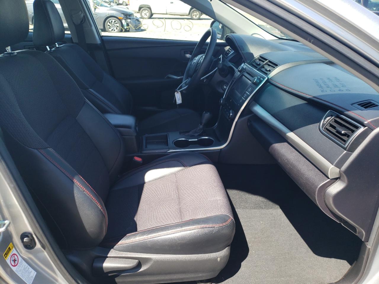 Photo 5 from auction – 2017 TOYOTA CAMRY LE with VIN 4T1BF1FK2HU390251