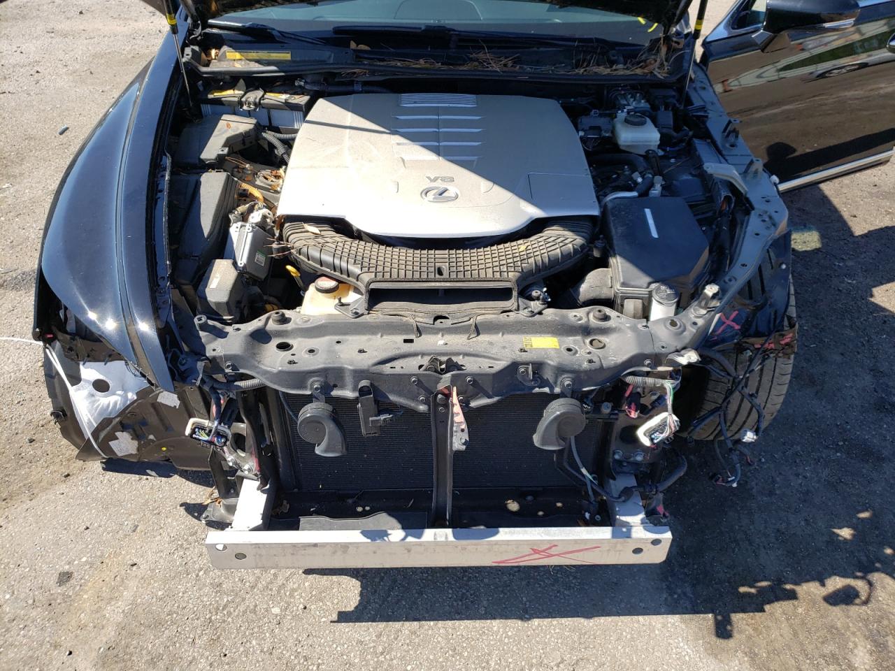 Photo 7 from auction – 2014 LEXUS LS 460 with VIN JTHBL5EF0E5132291