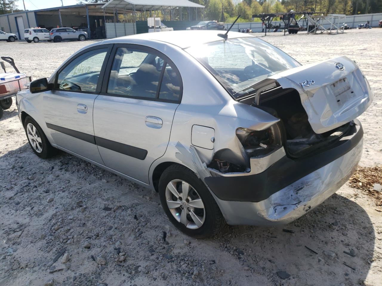 Photo 3 from auction – 2009 KIA RIO BASE with VIN KNADE223896495769