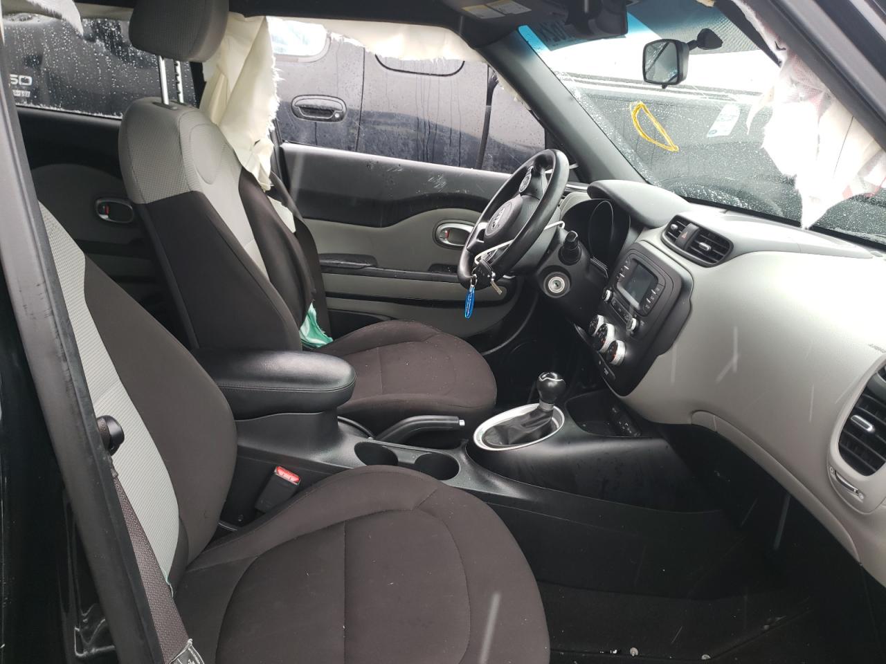 Photo 5 from auction – 2016 KIA SOUL with VIN KNDJN2A28G7289891