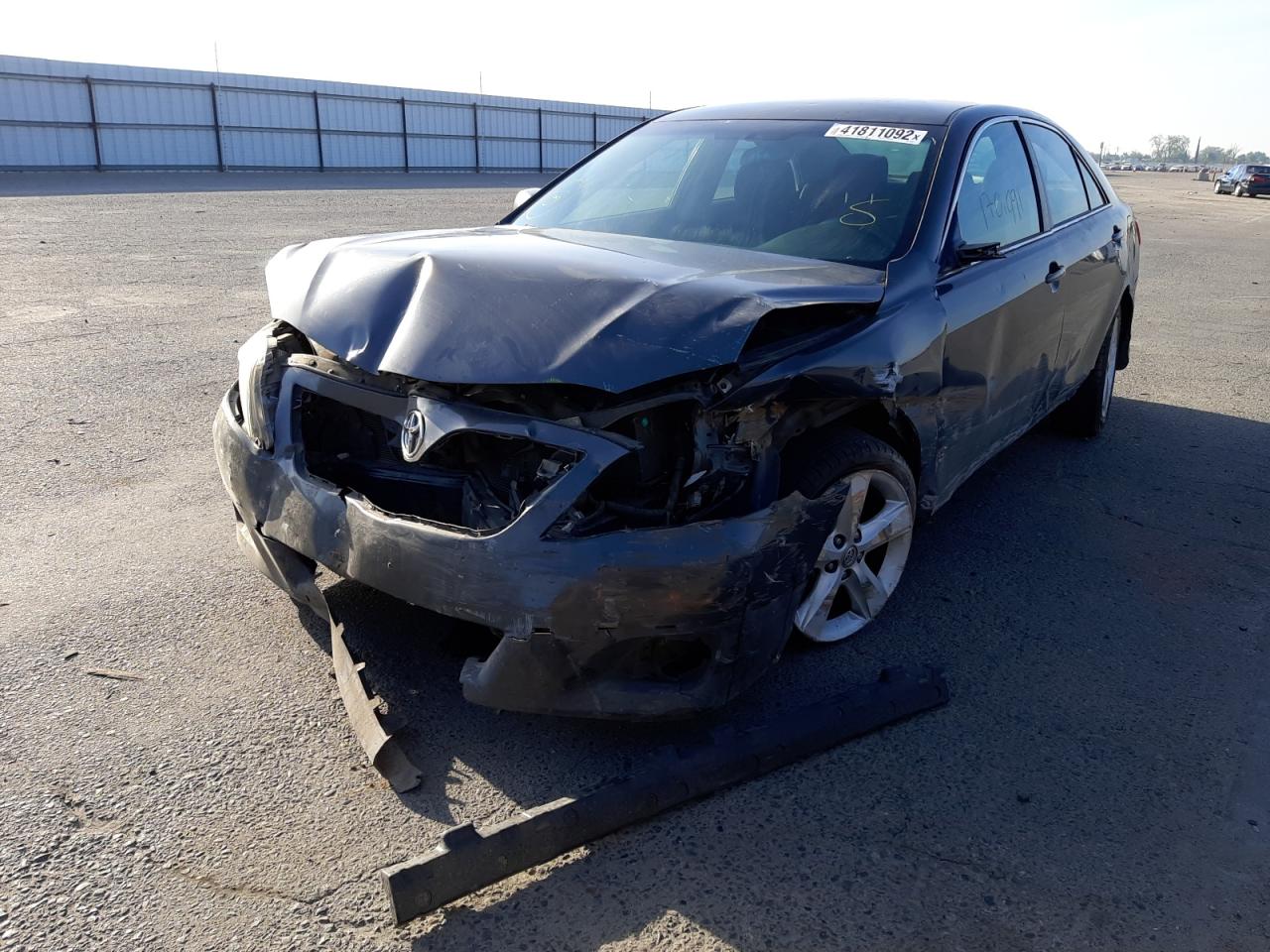 Photo 2 from auction – 2011 TOYOTA CAMRY BASE with VIN 4T1BF3EK7BU144025