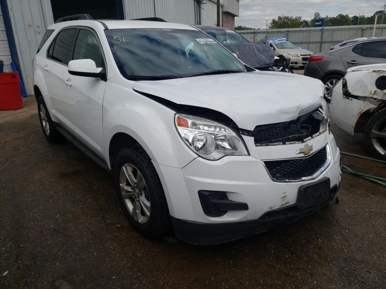 CHEVROLET EQUINOX LT 2015 with VIN 2GNFLBE38F6105246 - Photo from auction