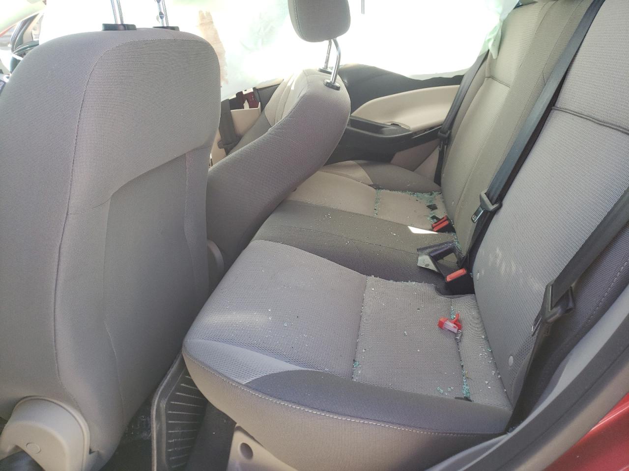 Photo 16 from auction – 2012 FORD FOCUS SE with VIN 1FAHP3F21CL151205