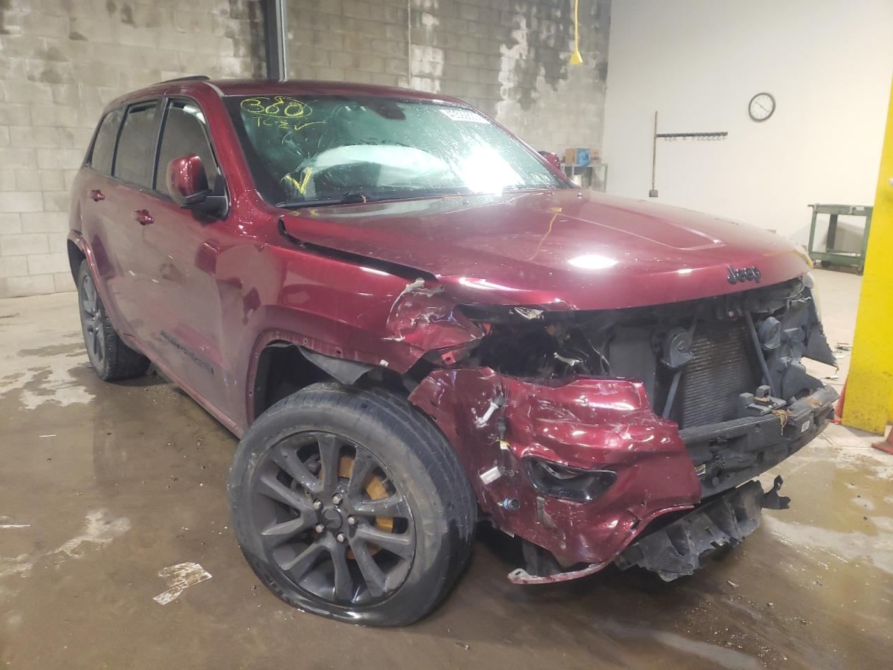 JEEP GRAND CHER 2018 with VIN 1C4RJFAG9JC167783 - Photo from auction