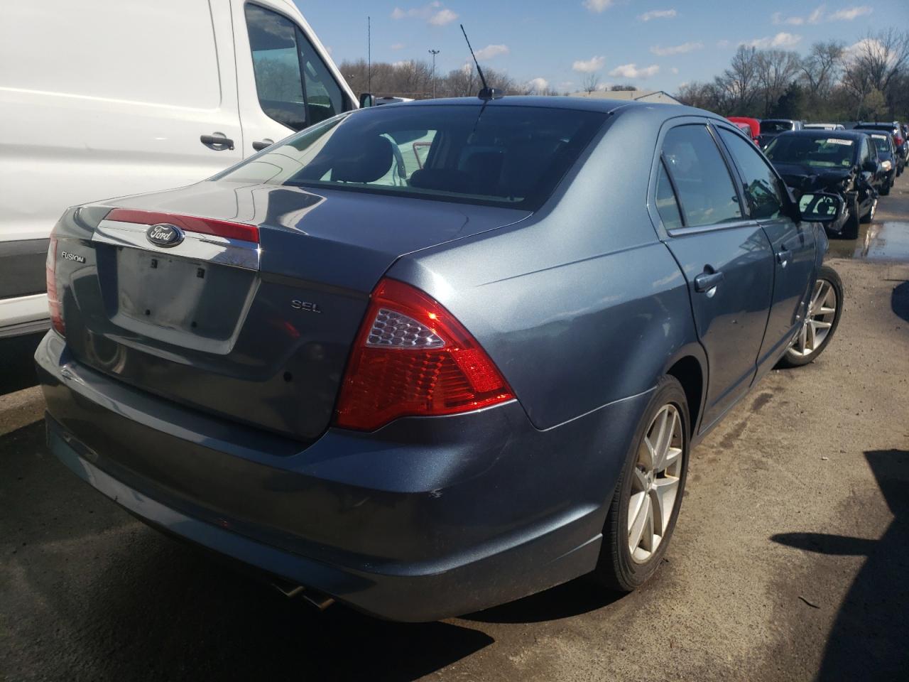 Photo 4 from auction – 2011 FORD FUSION SEL with VIN 3FAHP0JA3BR341293