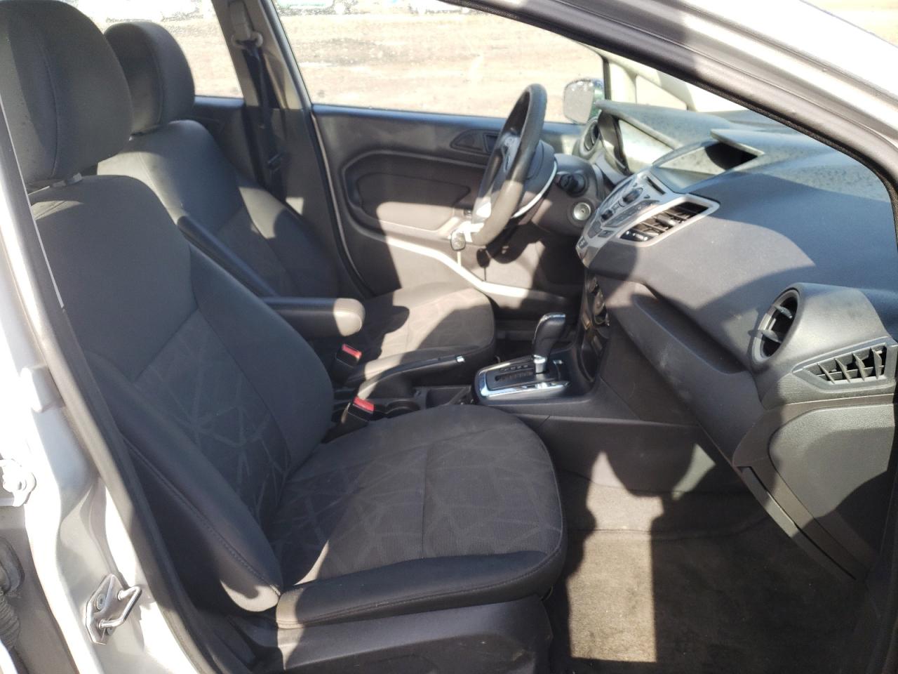 Photo 5 from auction – 2012 FORD FIESTA SE with VIN 3FADP4EJ7CM217882