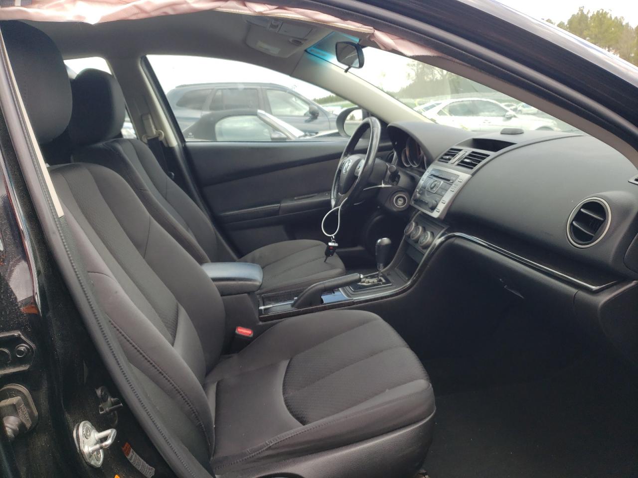 Photo 5 from auction – 2011 MAZDA 6 I with VIN 1YVHZ8CH0B5M13299
