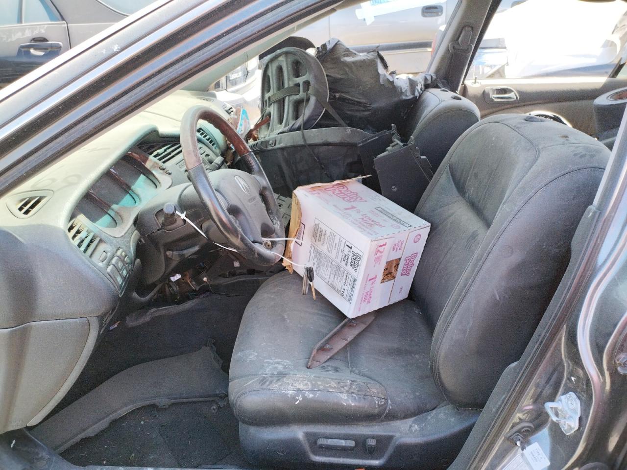 Photo 5 from auction – 2002 ACURA TL with VIN 19UUA56692A033469
