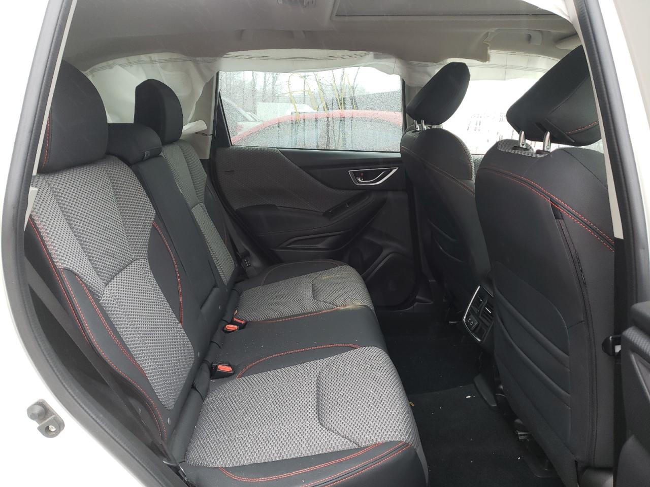 Photo 6 from auction – 2020 SUBARU FORESTER S with VIN JF2SKARC3LH440596