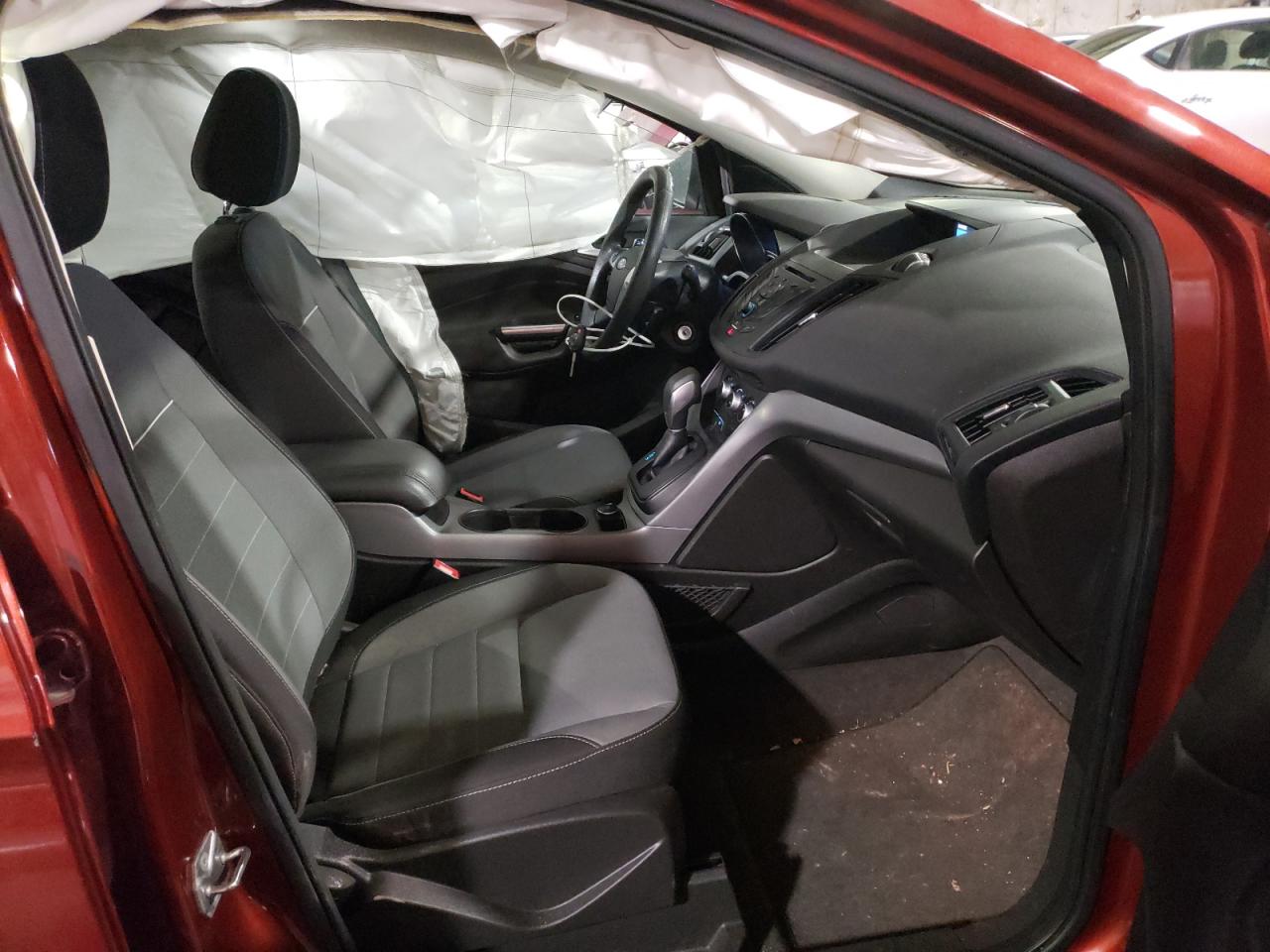 Photo 5 from auction – 2014 FORD ESCAPE SE with VIN 1FMCU0GX8EUD57541