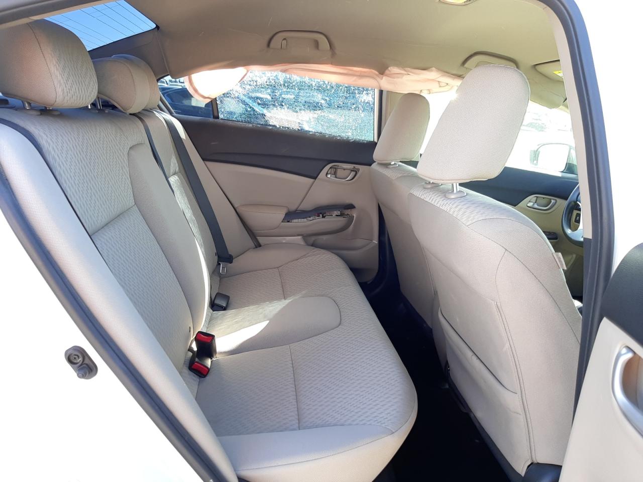 Photo 6 from auction – 2015 HONDA CIVIC LX with VIN 2HGFB2F56FH511060