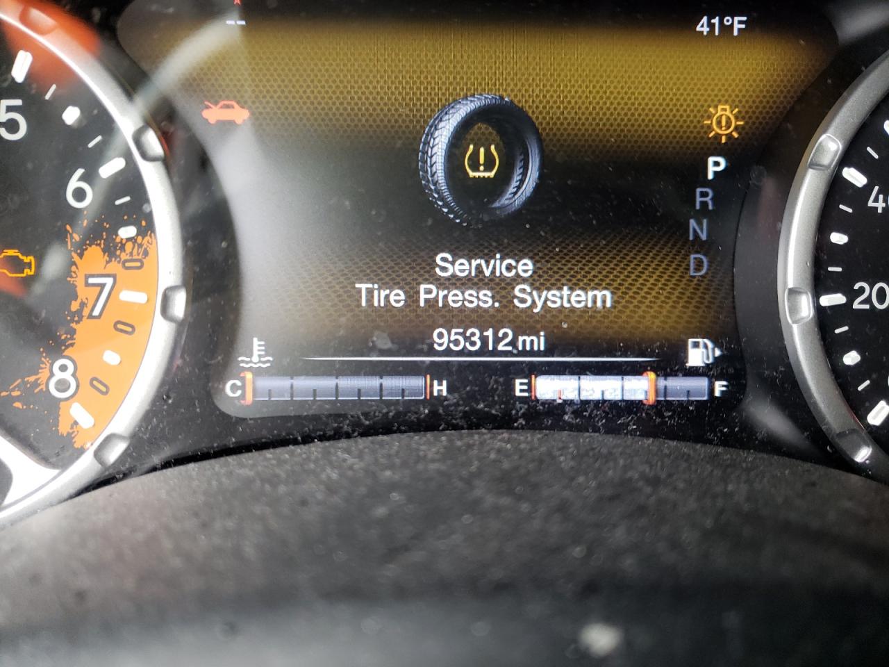 Photo 8 from auction – 2016 JEEP RENEGADE L with VIN ZACCJADT6GPC75140