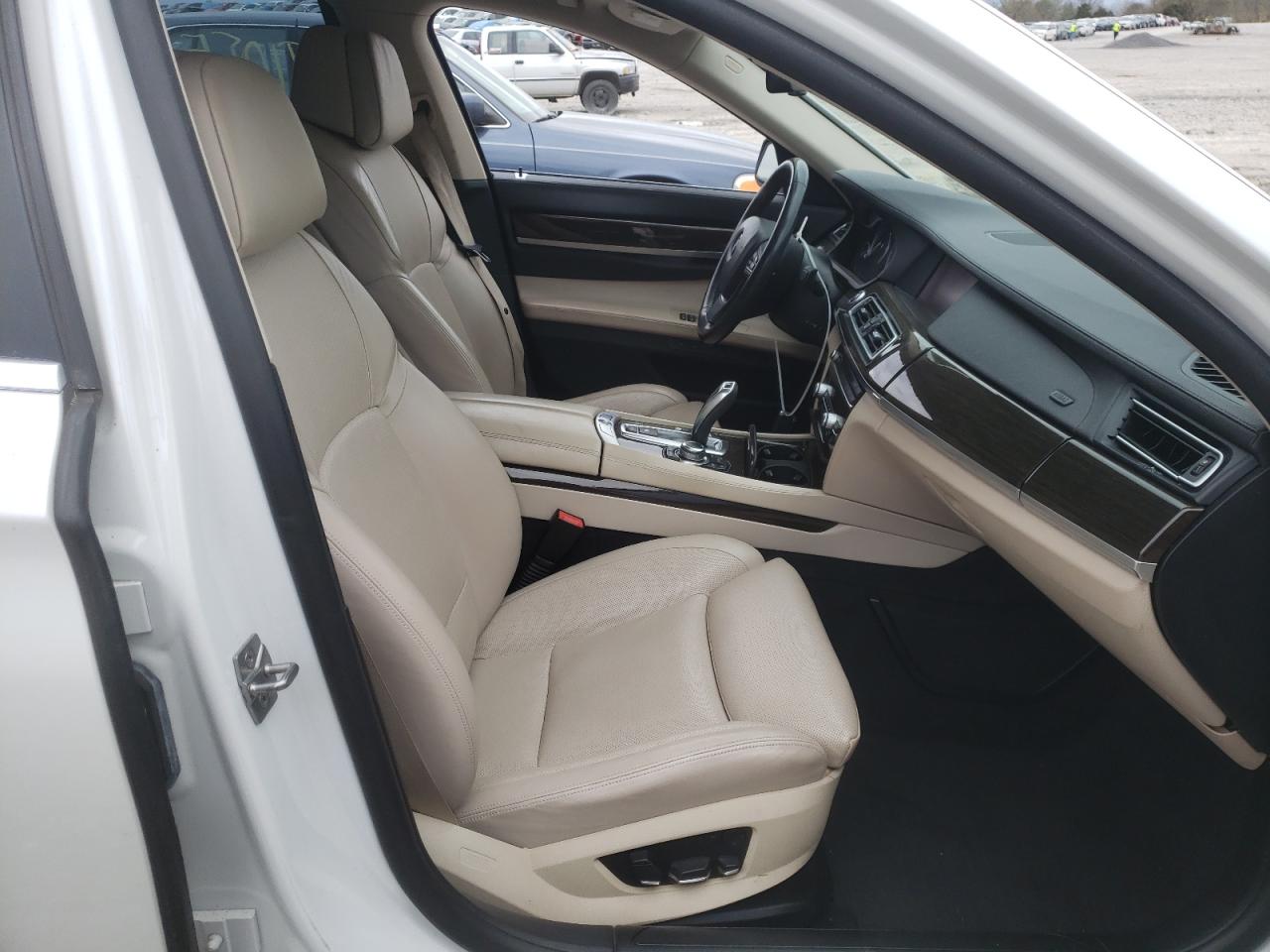صورة رقم 5 من المزاد - 2012 BMW 750 LI مع VIN WBAKB8C53CC964956
