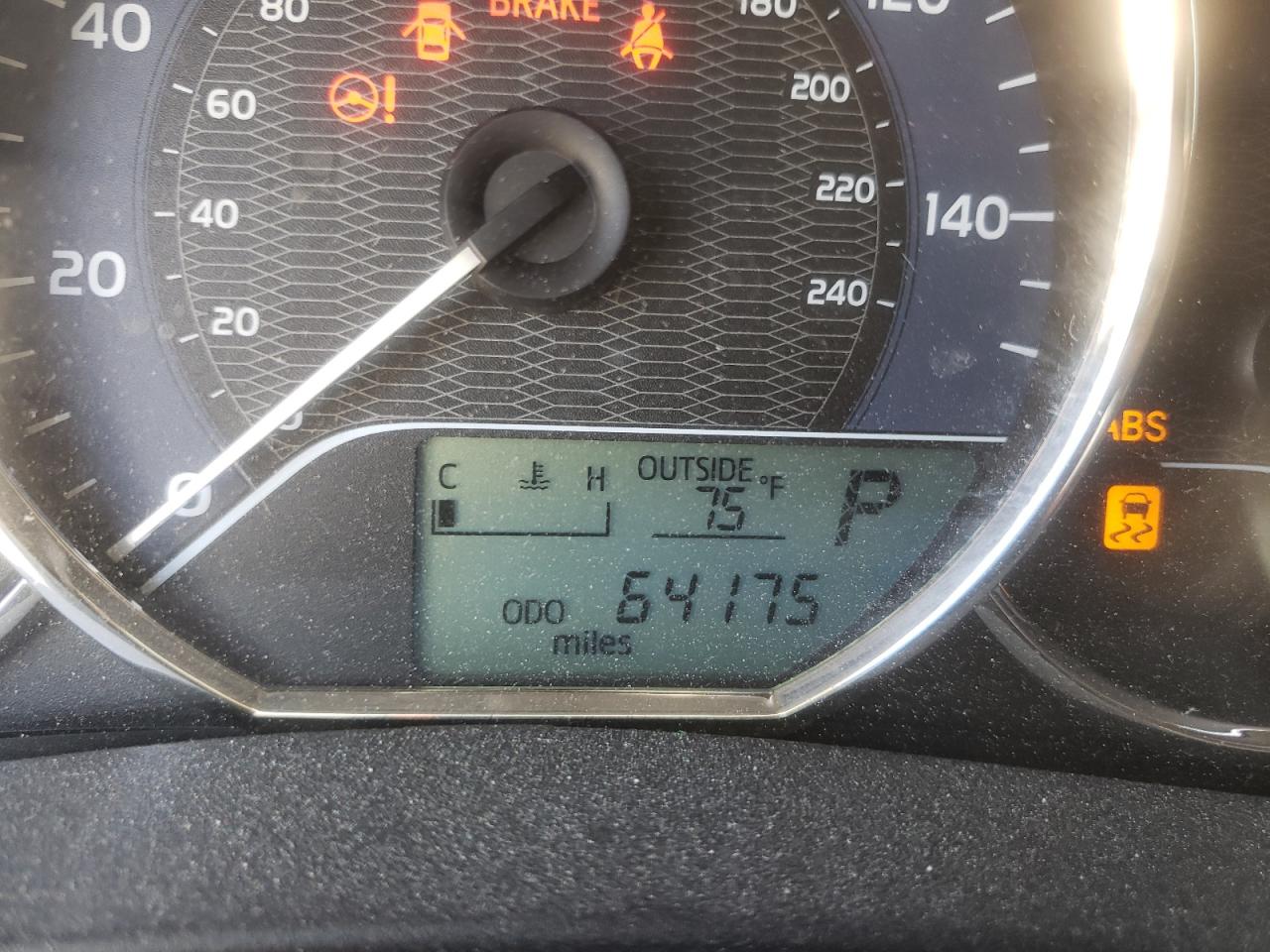 Photo 8 from auction – 2015 TOYOTA COROLLA L with VIN 5YFBURHE1FP345103