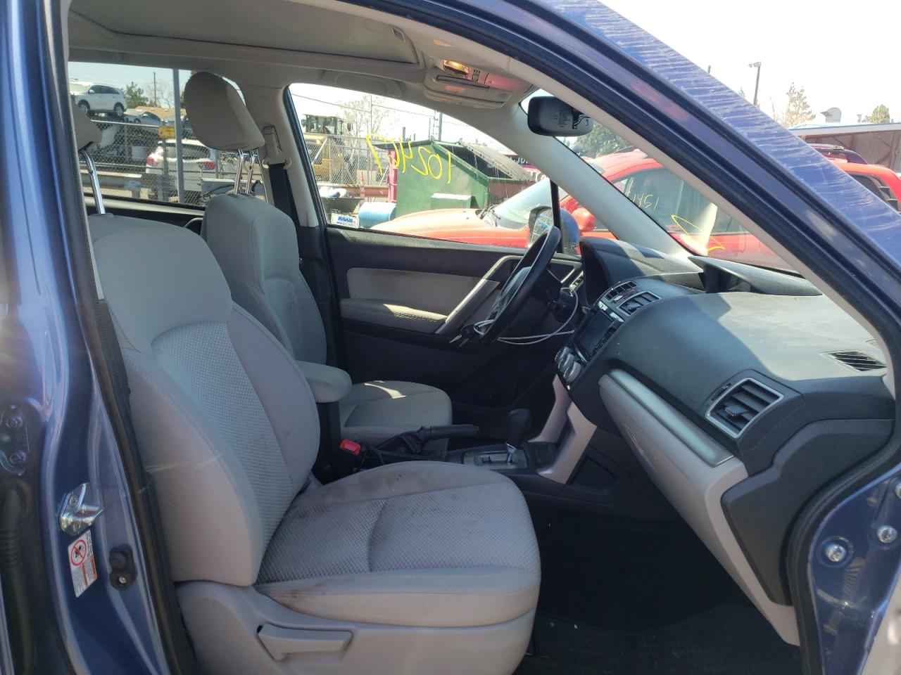 Photo 5 from auction – 2016 SUBARU FORESTER 2 with VIN JF2SJADC9GH520355
