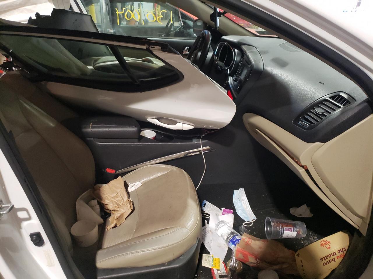 Photo 5 from auction – 2015 KIA OPTIMA EX with VIN 5XXGN4A74FG414313