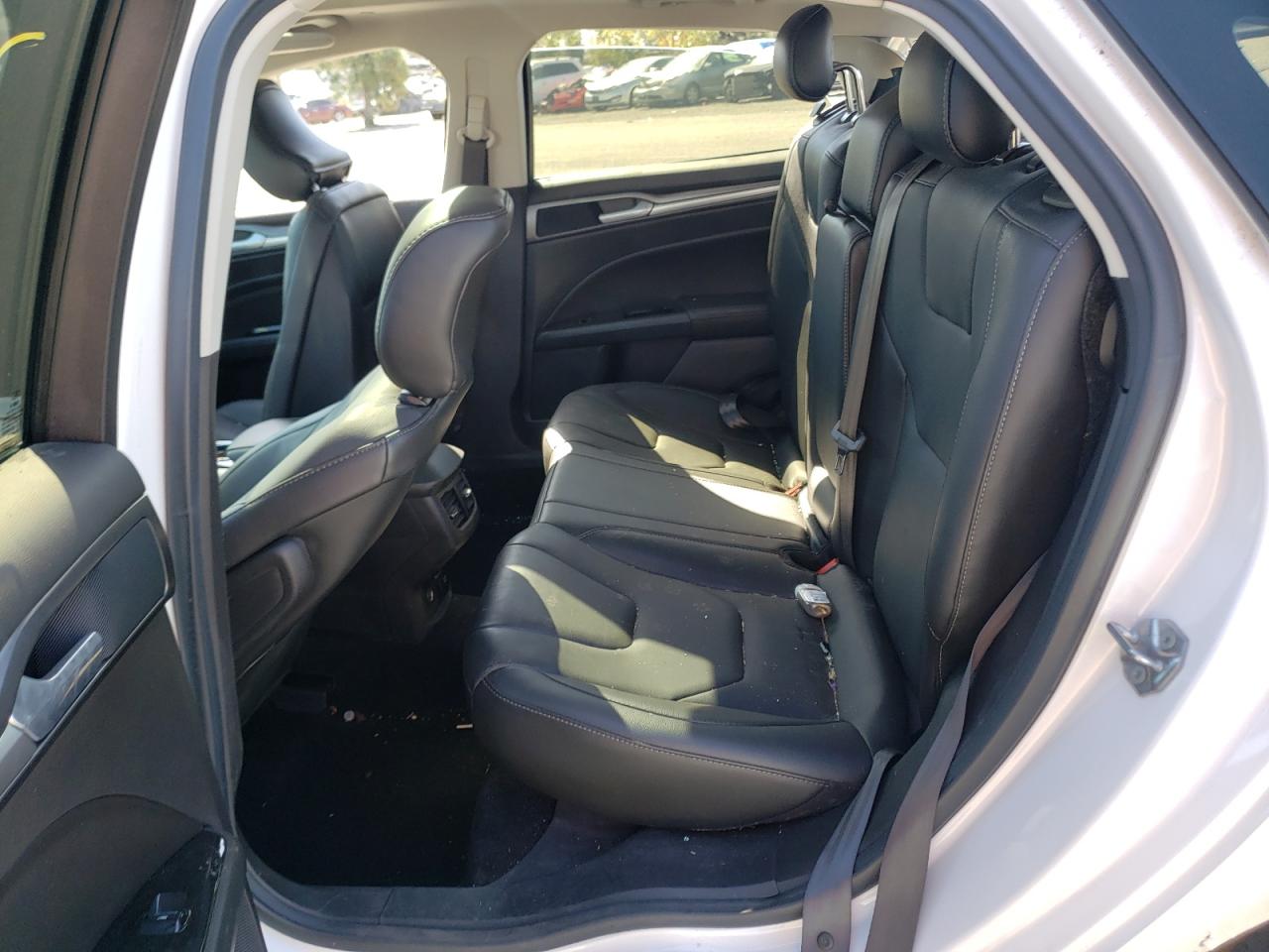 Photo 6 from auction – 2016 FORD FUSION TIT with VIN 3FA6P0SU3GR320449