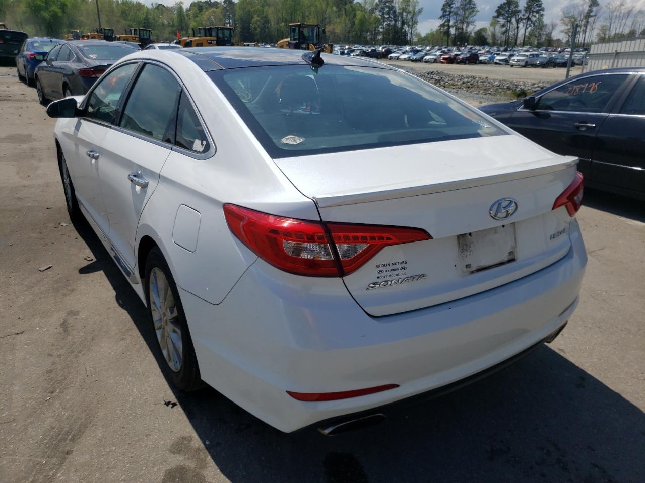 Photo 3 from auction – 2015 HYUNDAI SONATA SPO with VIN 5NPE34AF7FH067066