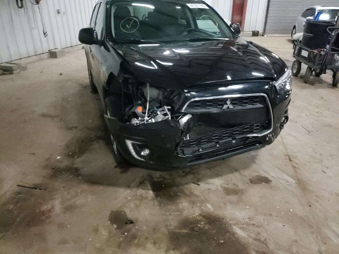 Photo 9 from auction – 2015 MITSUBISHI OUTLANDER with VIN 4A4AR4AU3FE040533